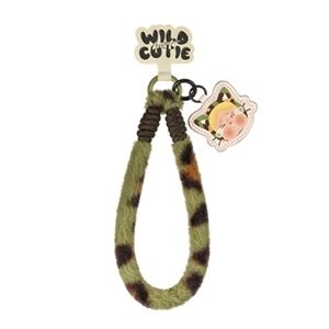 POP MART WILD BUT CUTIE PHONE CHARM (CAMO CUTIE)
